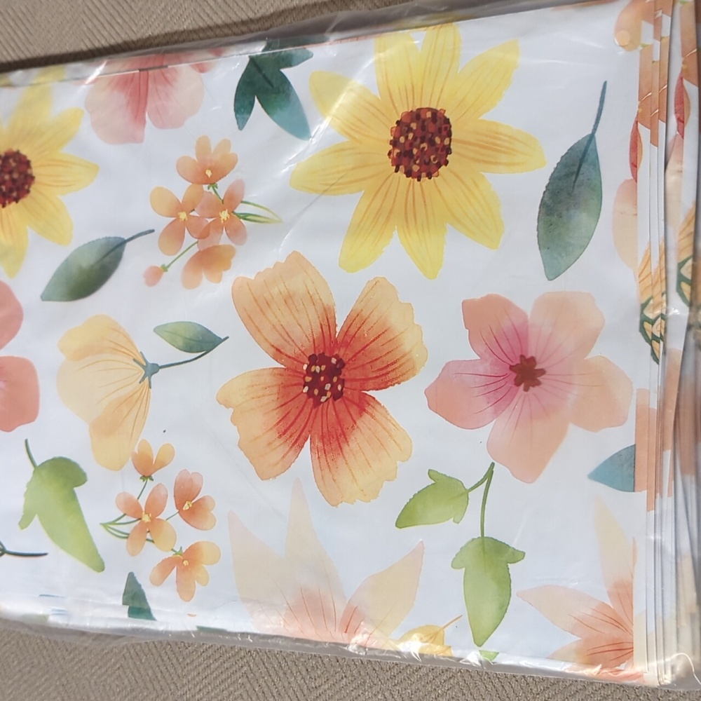 Floral 10x13 Polymailers (25) - Picture 5 of 5